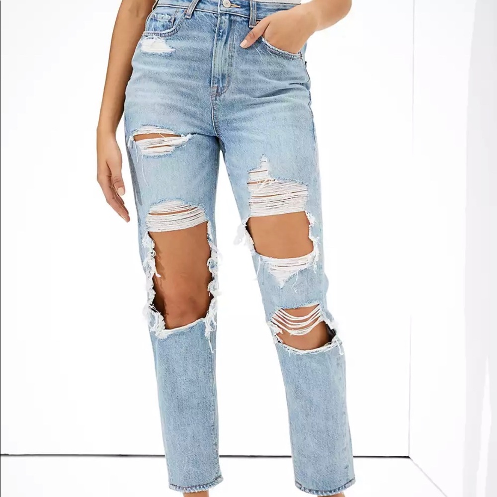 American Eagle highest rise mom jean